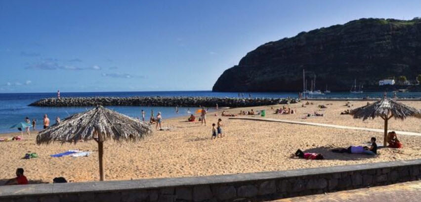 Praia da Banda Além, Machico, Portugal